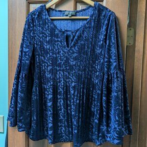 Investments Size L indigo velvet top with floral swirls, bell sleeves boho
